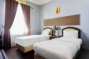 Townhouse Oak Syariah Hotel Binjai