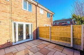 4 Eversley Park