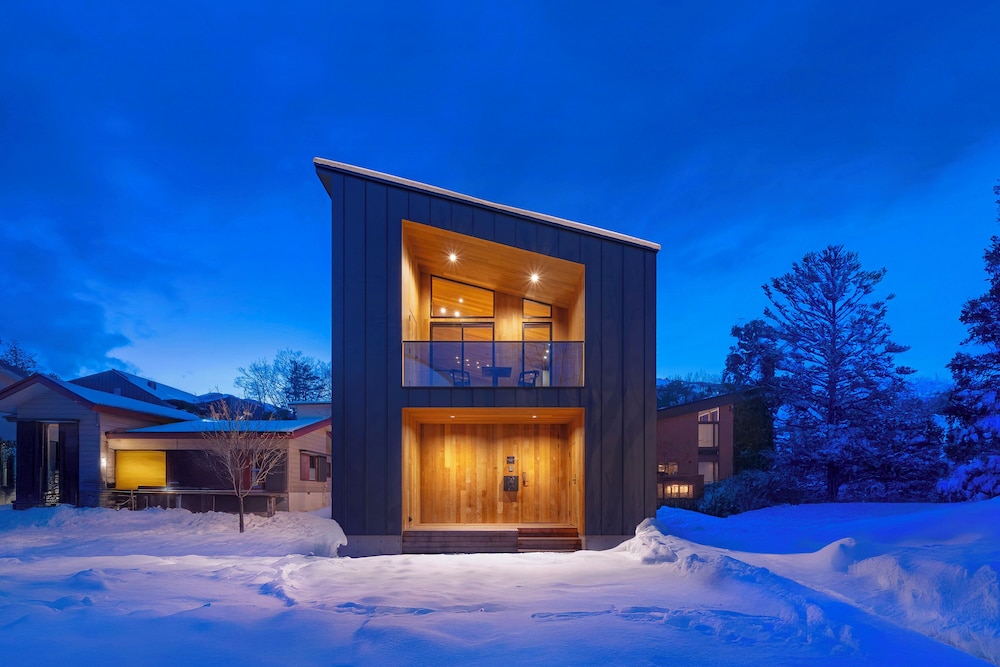 Chalet Opus