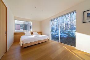 Chalet Opus