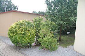 Atrium Garni