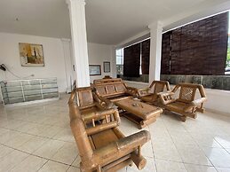 Hotel O Puri Queen Dua