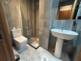 Gate 9 Tower -Studios & Apts Mar Mikhael