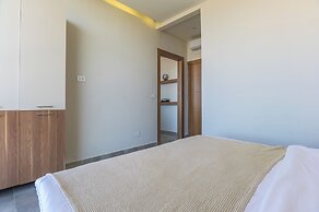 Gate 9 Tower -Studios & Apts Mar Mikhael