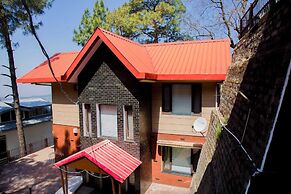 Classic Pine View Villa Kasauli