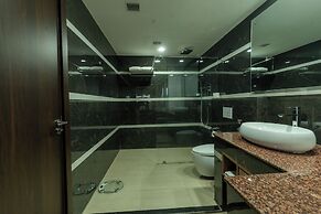 HOTEL MECHI CROWN