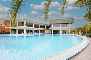HOTEL MECHI CROWN