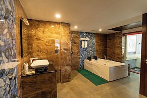 HOTEL MECHI CROWN