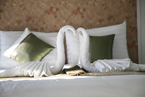 Westkey Kamala Hotel