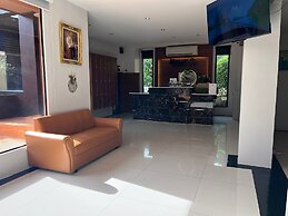 Westkey Kamala Hotel