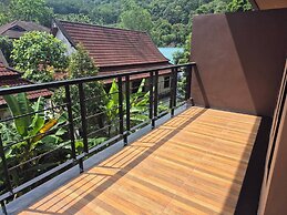 Westkey Kamala Hotel