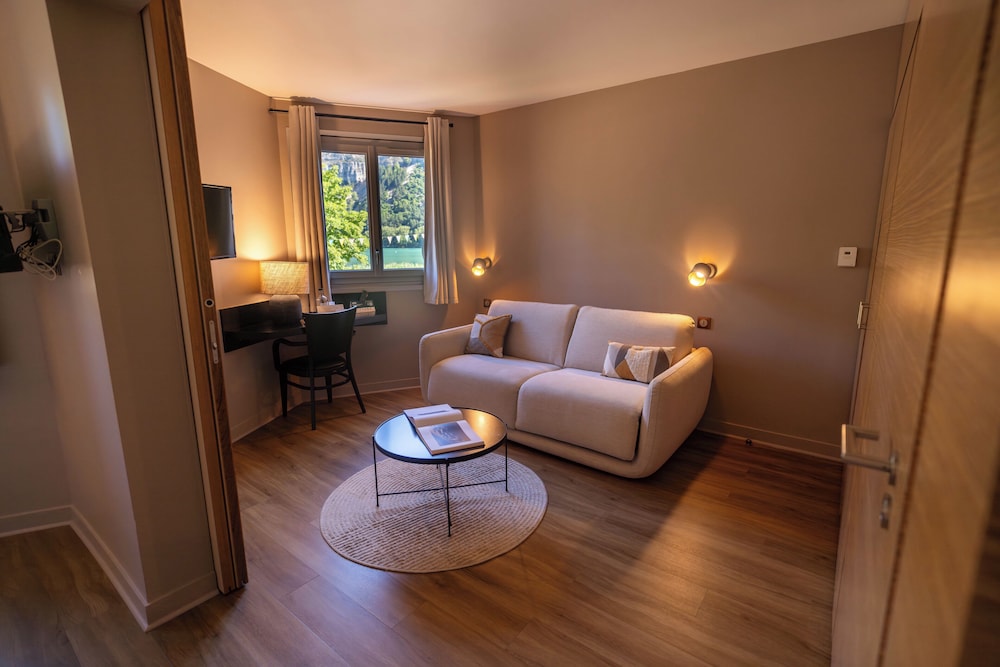 Logis Hotel L'Embarcadère