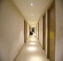 Hotel Banyan Palace