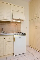 Konstantinos Hotel & Apartments I