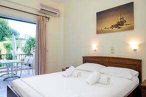 Konstantinos Hotel & Apartments I