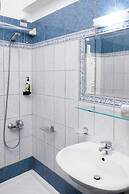 Konstantinos Hotel & Apartments I
