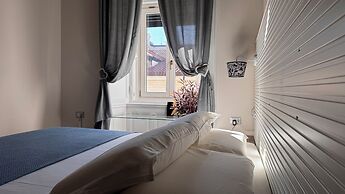 Bed & Chic art rooms