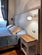 Bed & Chic art rooms