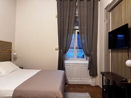 Bed & Chic art rooms