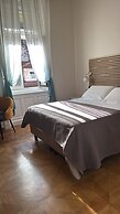 Bed & Chic art rooms