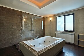 Therme Airport Resort