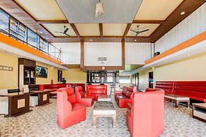 Dancenter S Hotel