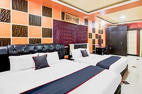 Dancenter S Hotel