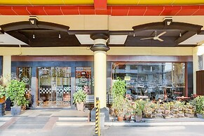 Dancenter S Hotel