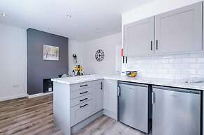127 Minshull New Road