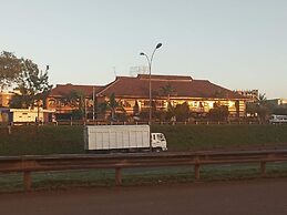 Senate Hotel Juja