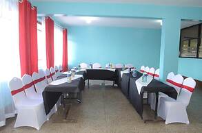 Senate Hotel Juja