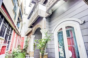 Dancenter Ralica Residence