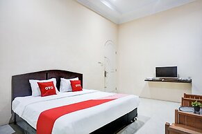 Dancenter Ralica Residence