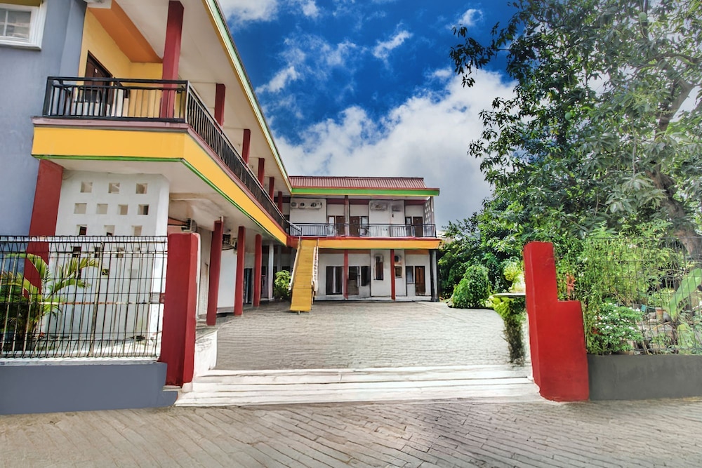 Hotel O Oteng Stay