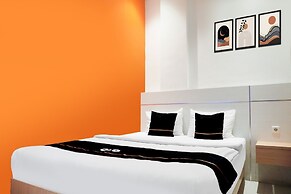 Dancenter KR Hotel