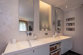 Luxury Golf Villa II