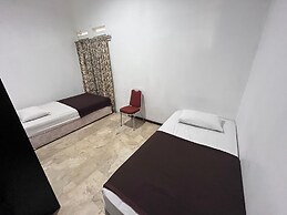 Hotel O Bungalow Homestay