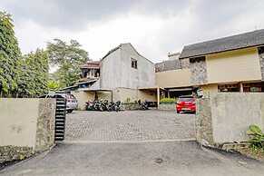 Hotel O Guest House Cigadung 9a