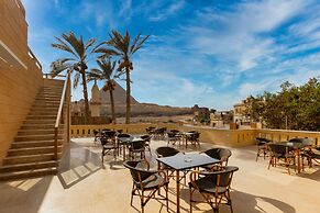 Secrets Of The Pyramids Hotel