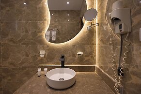 Secrets Of The Pyramids Hotel