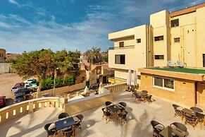 Secrets Of The Pyramids Hotel