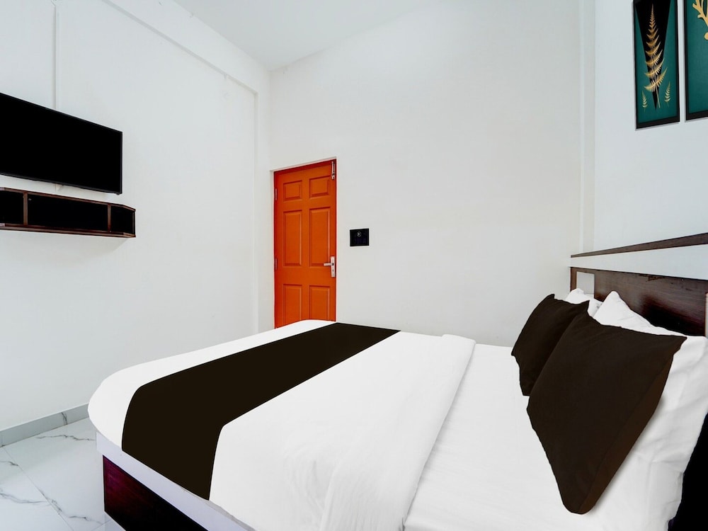 Super Hotel O North Kalamassery
