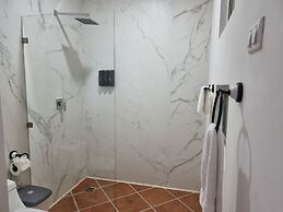 Hotel VOS