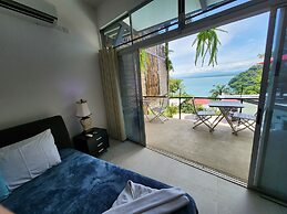 Hotel VOS