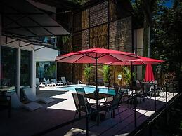 Hotel VOS