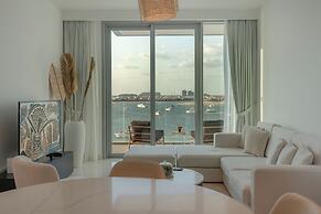 Pure Voyage Beachfront