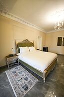 The H Zamalek Suites