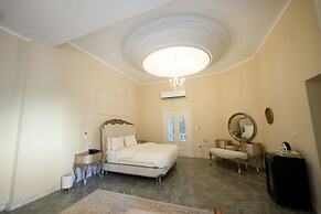 The H Zamalek Suites