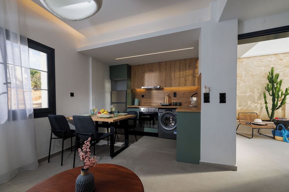 Angel Apartments 1