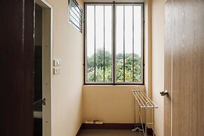 Thong Poon Apartment Chiang Mai